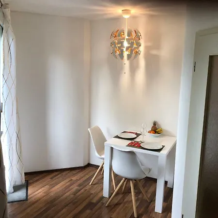 Apartment Central Near Messe