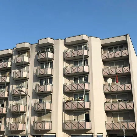 Central Near Messe 公寓 纽伦堡